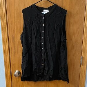 “5/$20” Parsley & Sage black button up sleeveless blouse size 1X